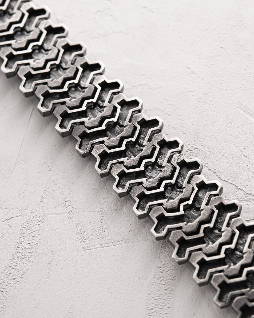 Silver bracelet DOOLHOF