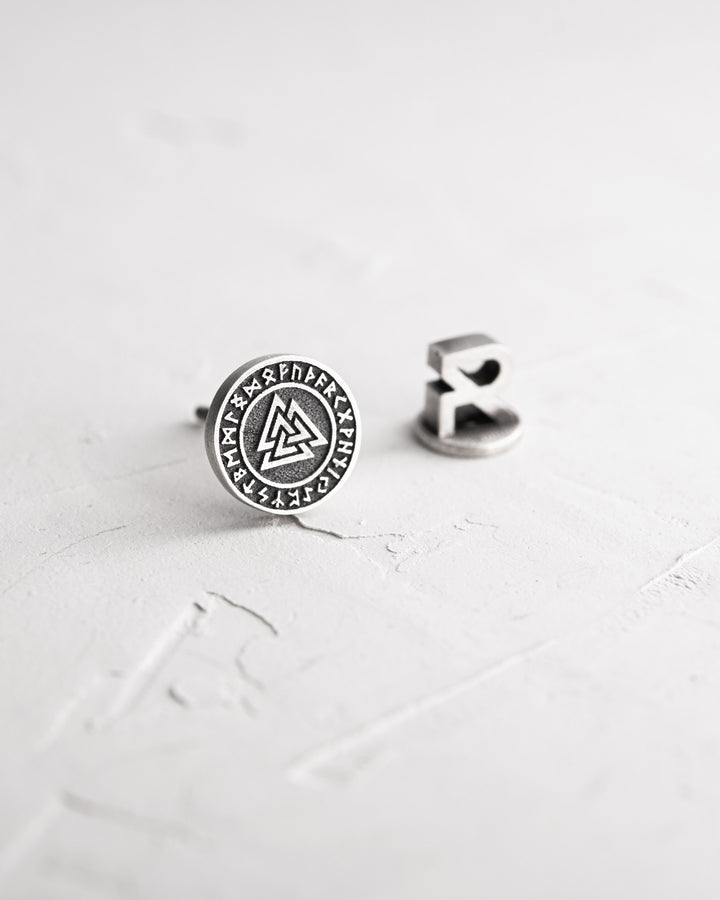 4470471c14f7240d2f392d43daff85d7