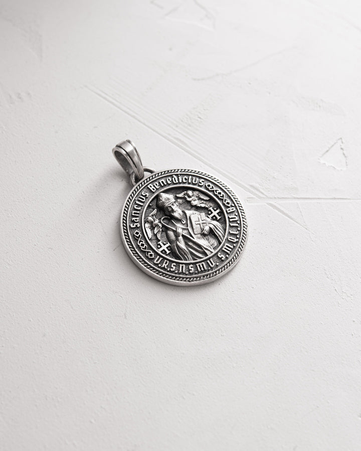 163319171717d964d1d8d7336c2a2bde