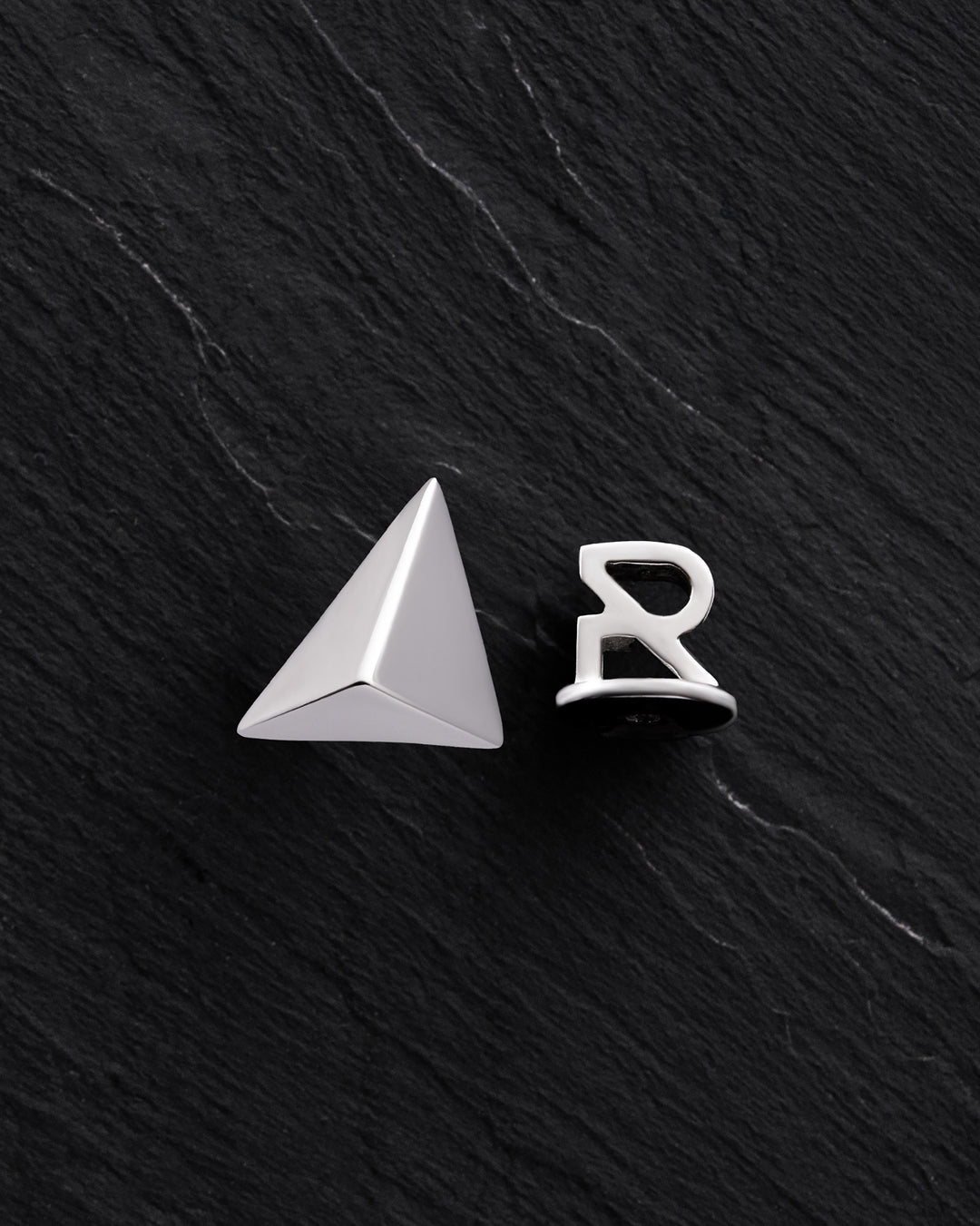 14k white gold single earring PYRAMID