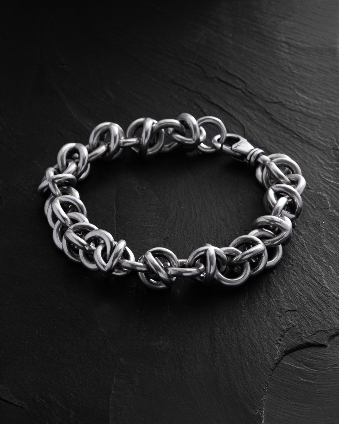 21828815c2577941e65f03e7d023222f