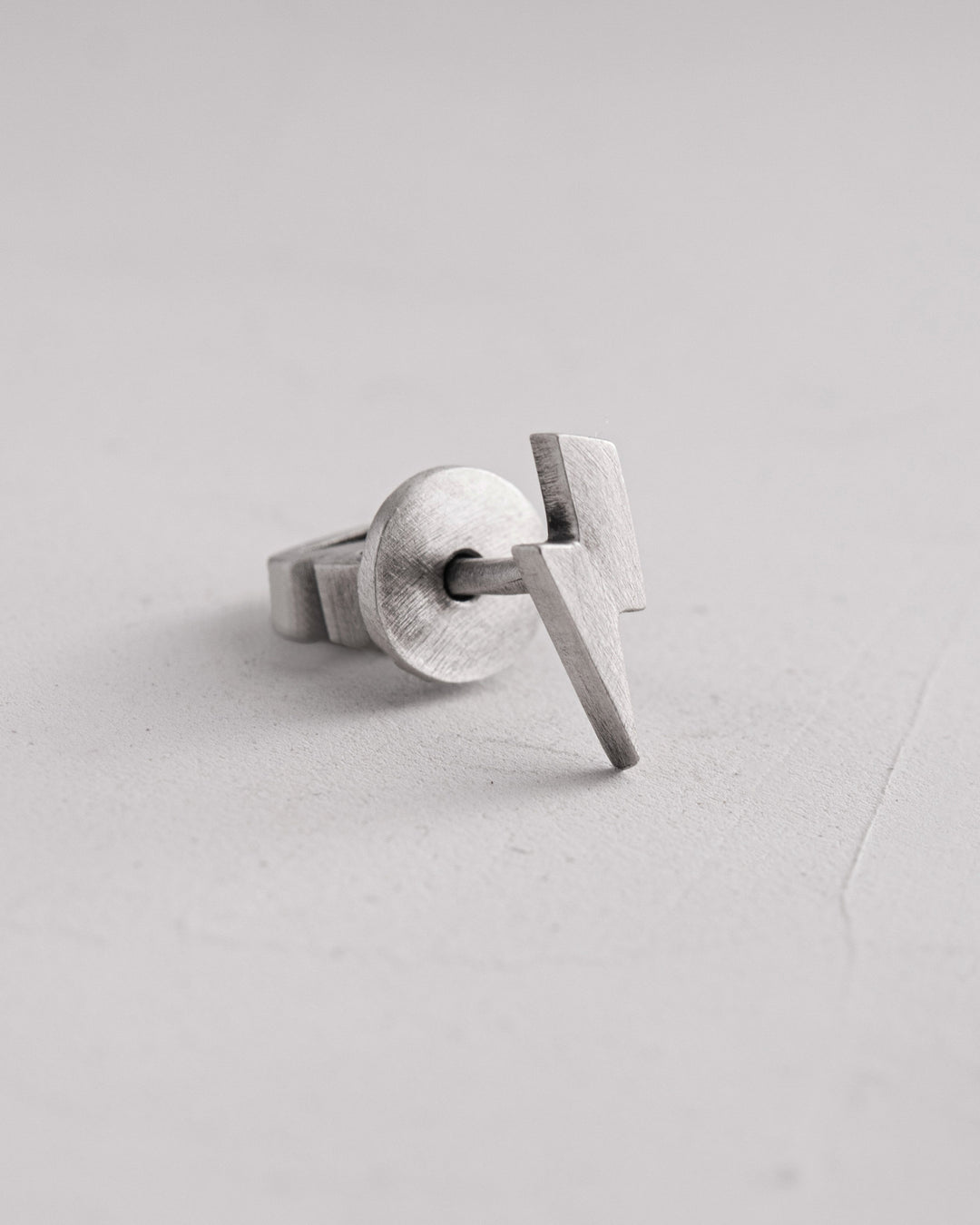 ec21e429b69681ce5c130dad407f4eb9