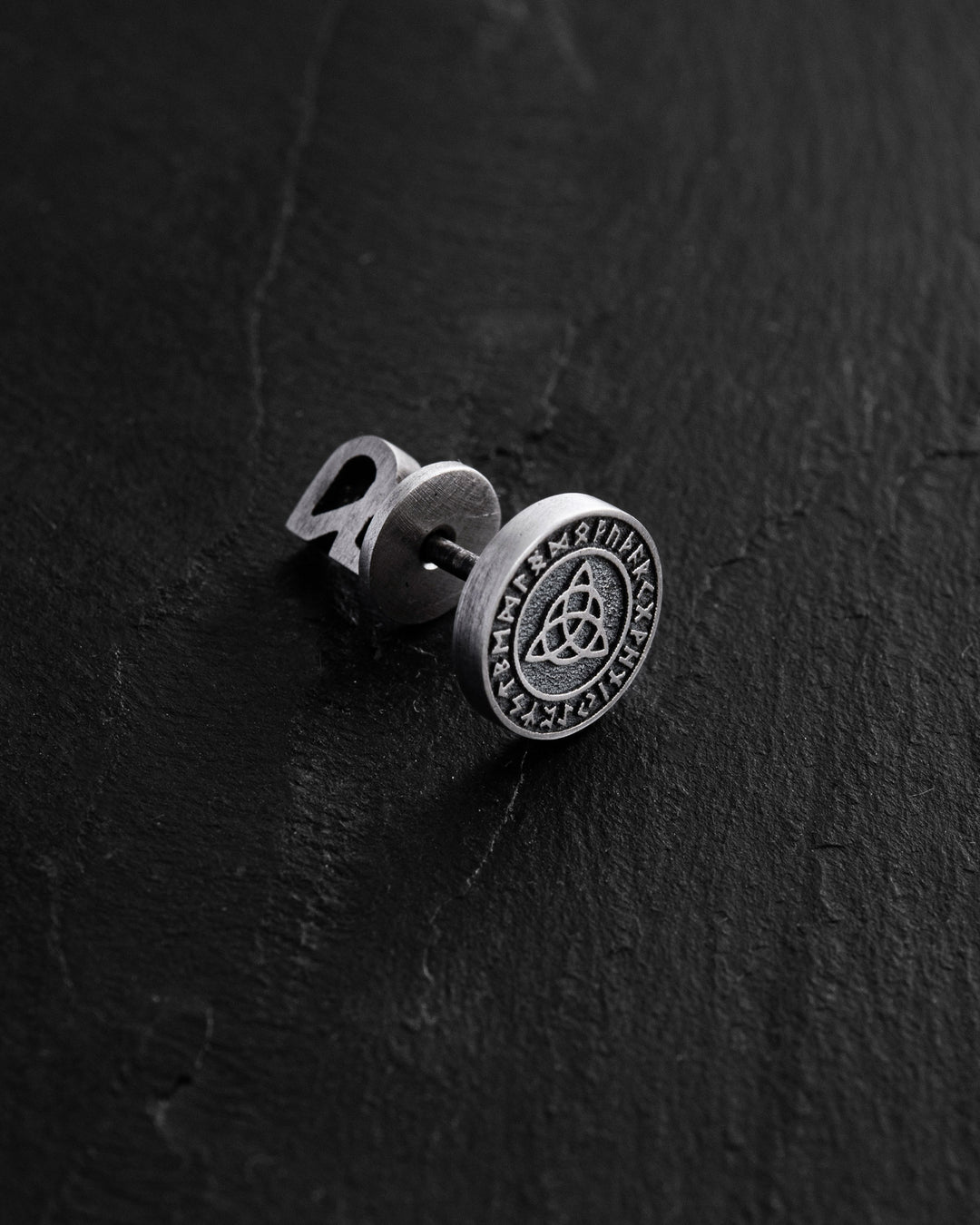 9413f68dc3cbc7e93a97ffb52df5ba4e