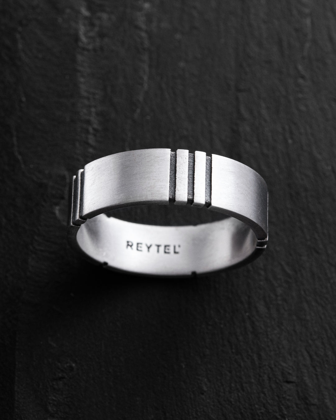 Silver ring EINFALDUR