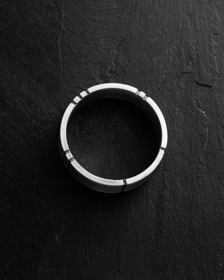 Silver ring EINFALDUR