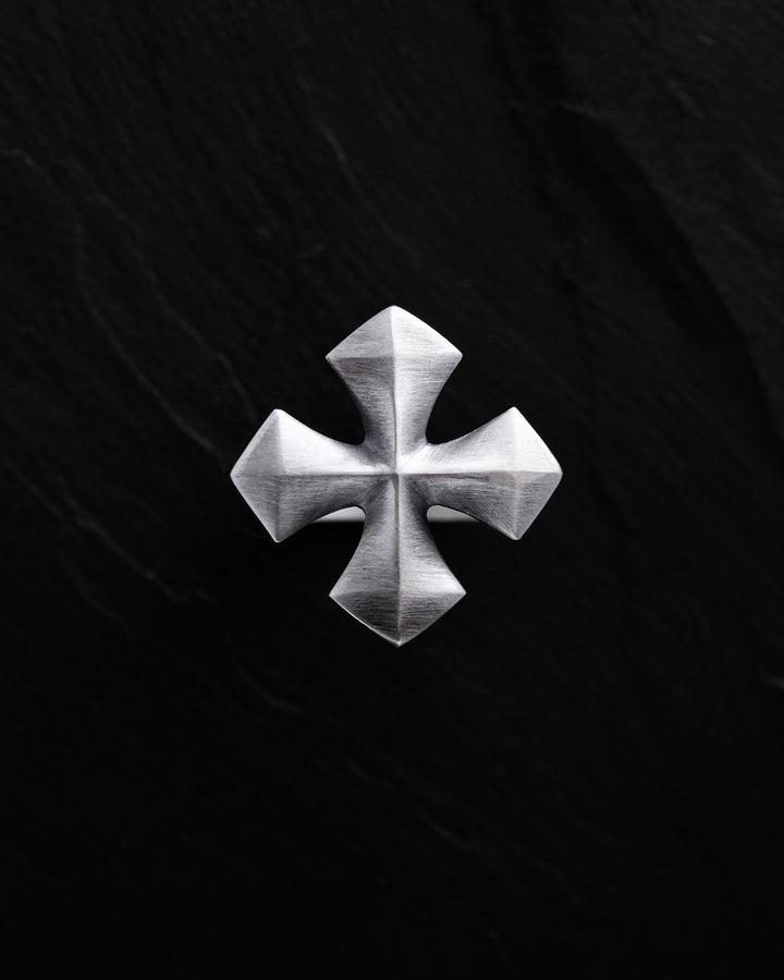 Silver ring CROSS PATTÉE