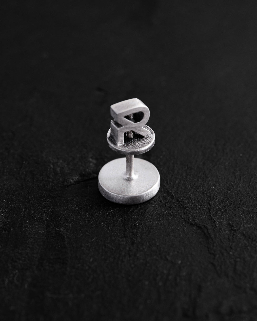 3954774e775cced8bff878081ffe39ee