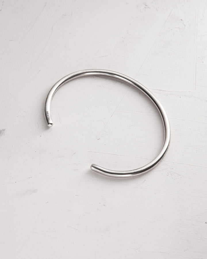 Silver bangle MEKTIG
