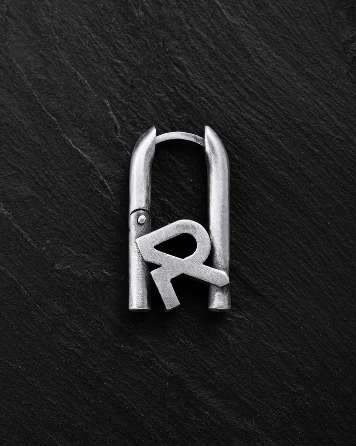 f33e9f13febb688580a977c9c86c1b08