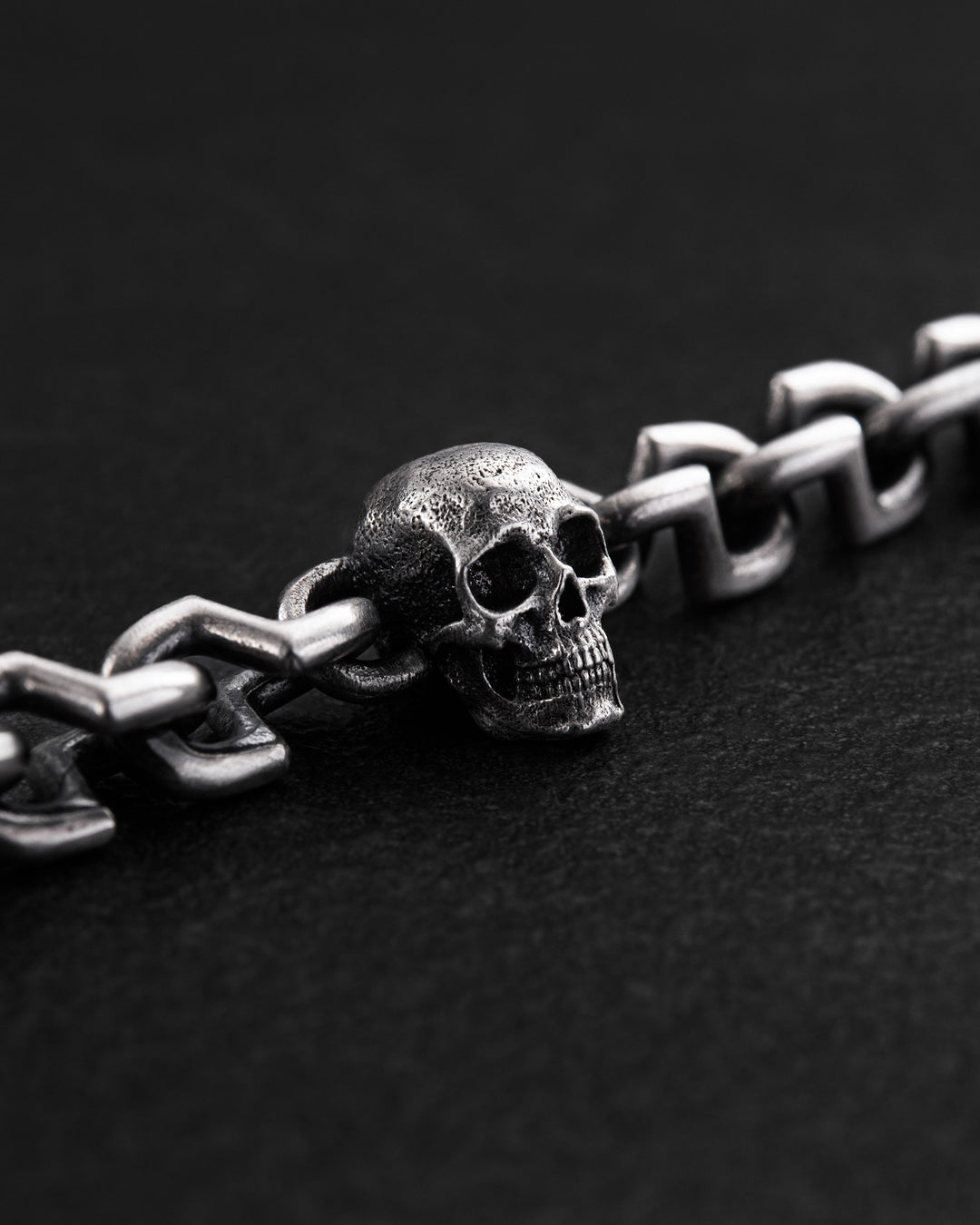 Silver bracelet SKULL
