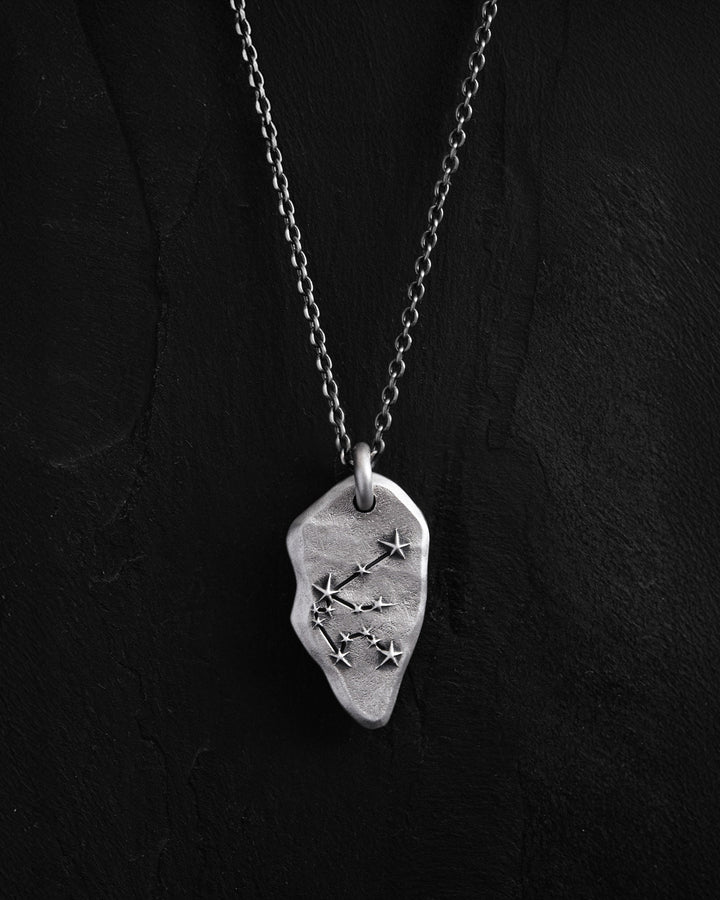 Colgante de plata CONSTELACIÓN DE ACUARIO en cadena