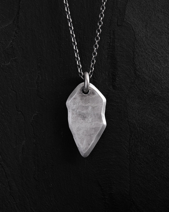 4d0029bba0811a2bbe0b5bb843110a47