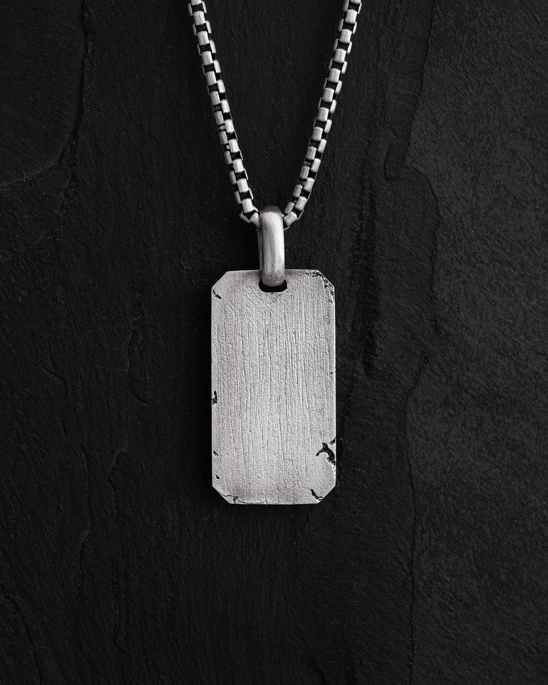 Silver pendant REMINDER