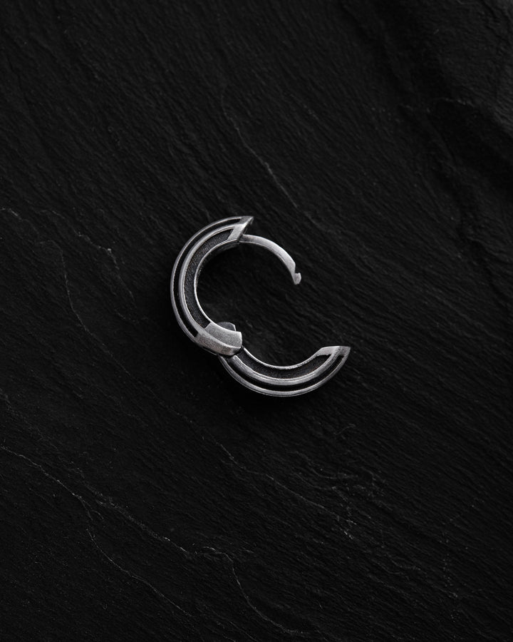 Silver earring - ring FOCUS