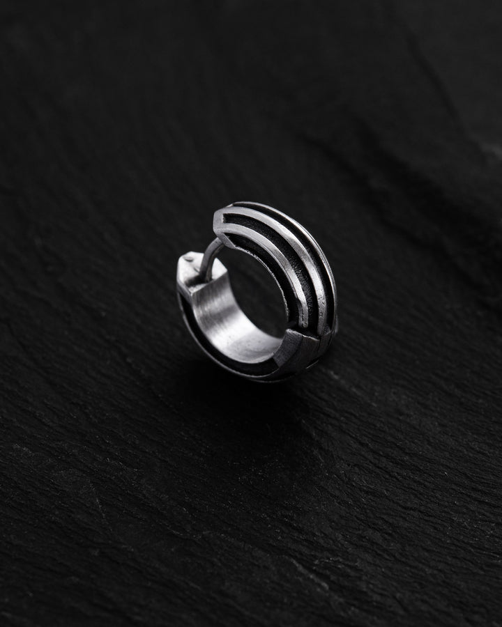 Silver earring - ring FOCUS