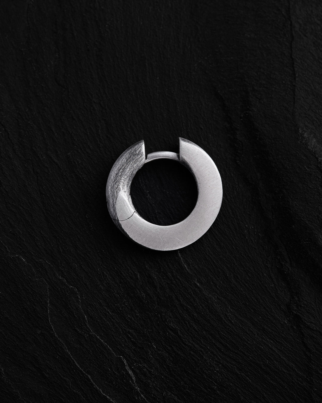 Silver earring - ring RELEASE