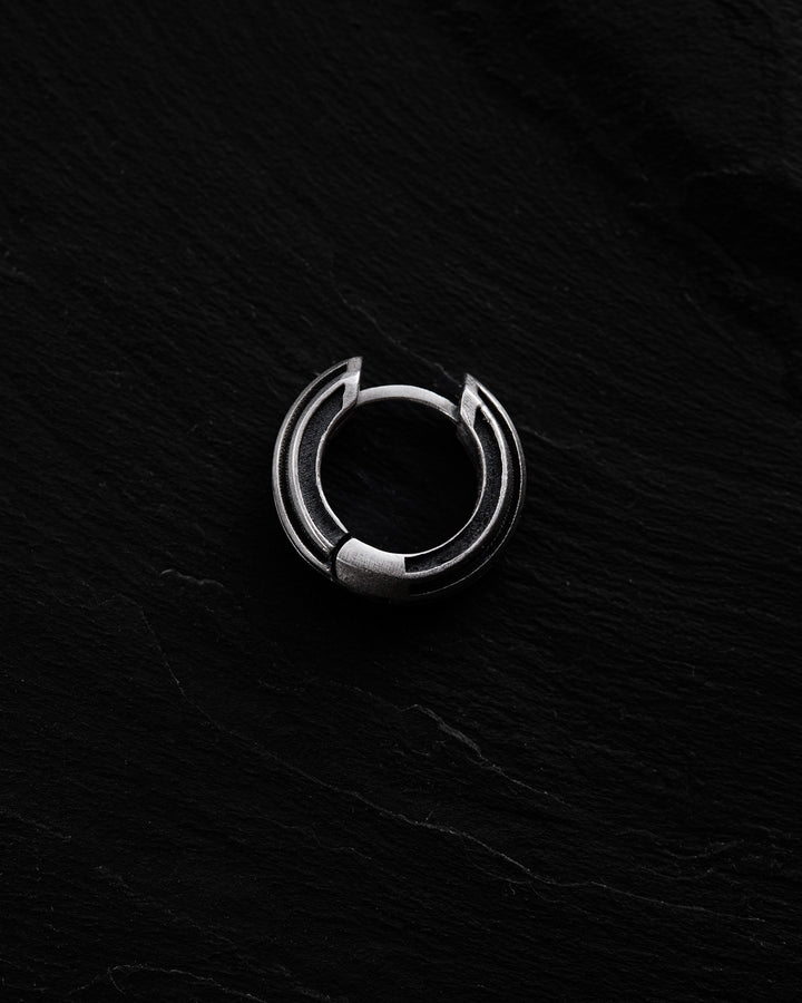 Silver earring - ring FOCUS