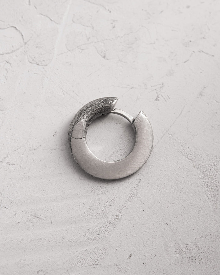 Silver earring - ring RELEASE