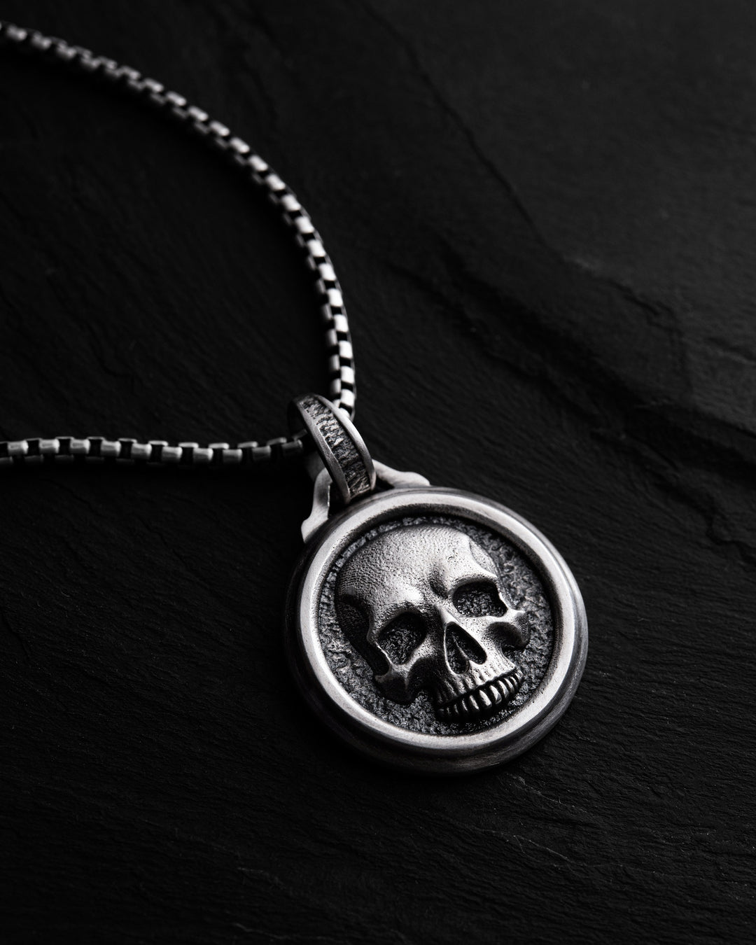 Silver pendant AETERNUM