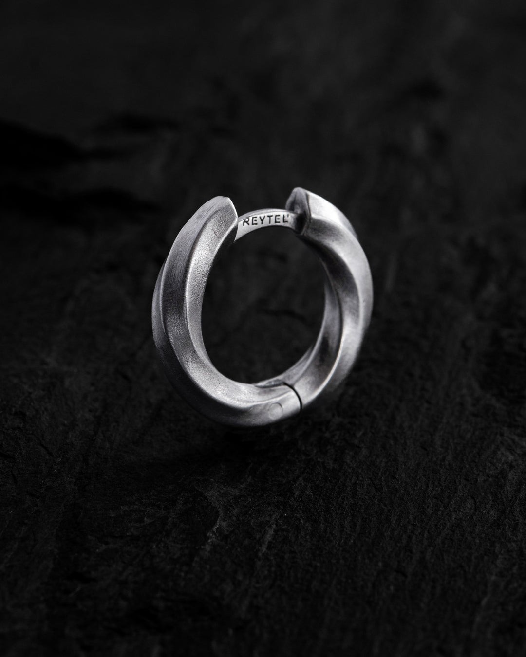 Silver single - earring VIR