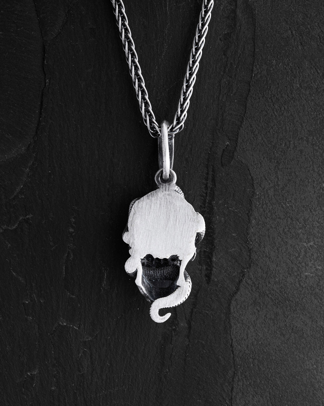 1718c6c30a20907bc5a42c1b432bb7a3