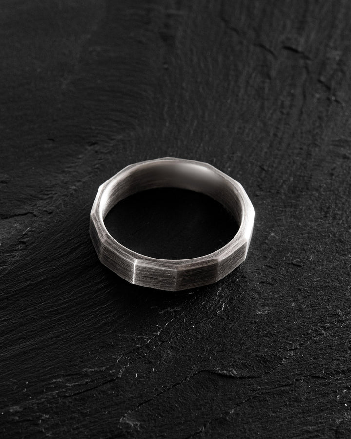 099e1b4923b32b905ff07a77ede582bb