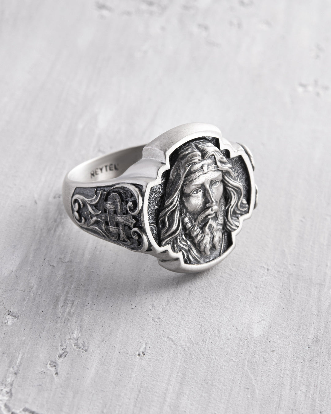 688c8d025777baae311c929ad875a727