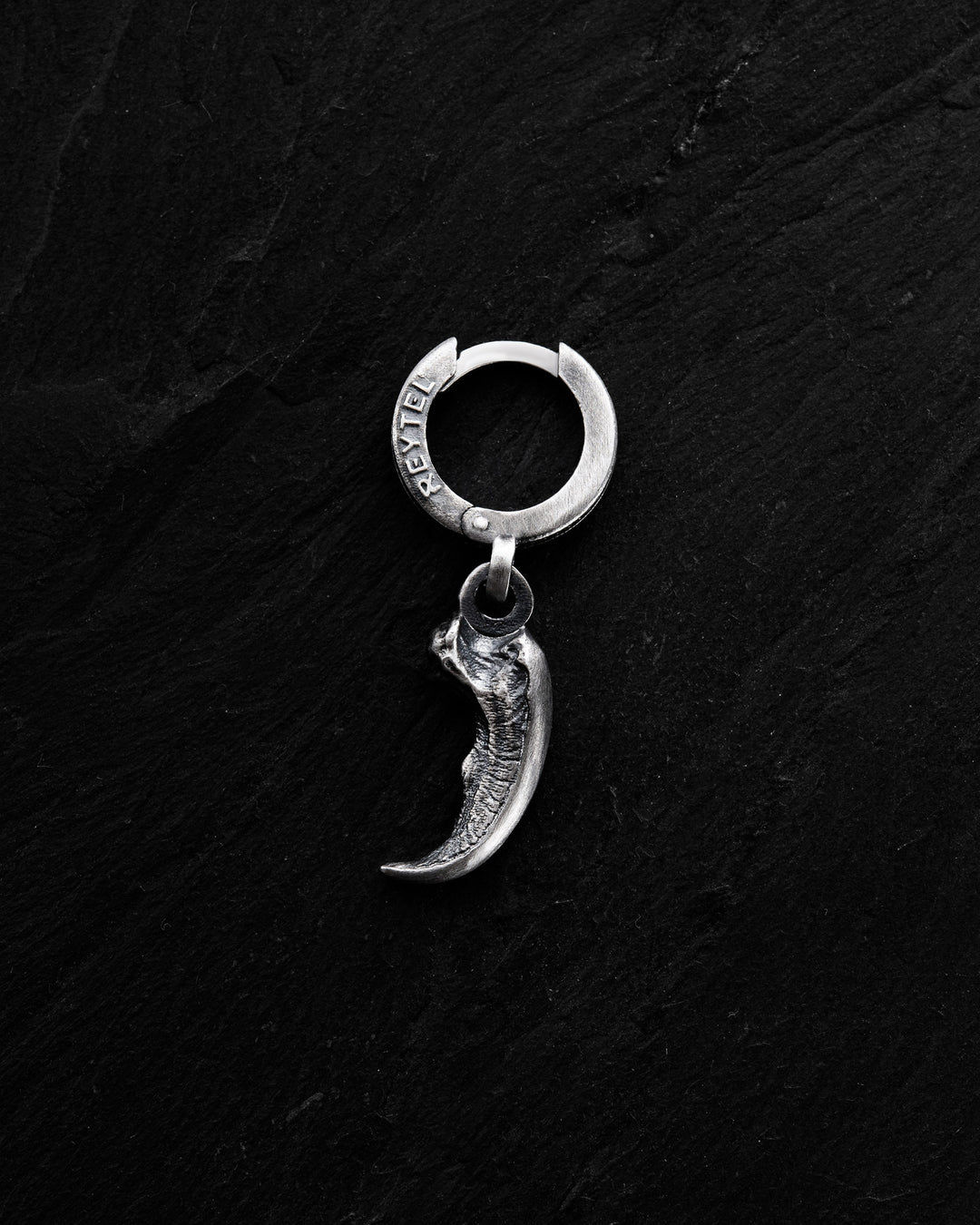 69b8d6fafe516b5b5a32fe0722be4ebb