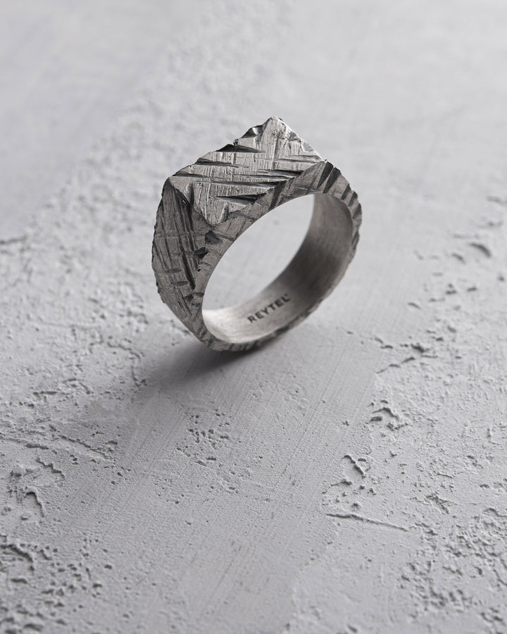 d7f01d25777788ff77ae7fe736ced5ce