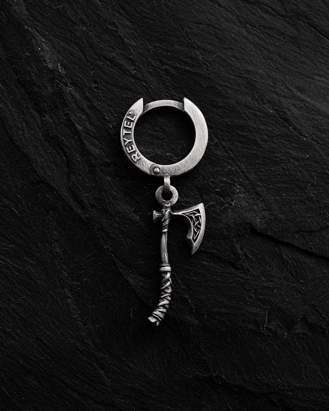 836c6a24101d2b8c4b75620a1292d408