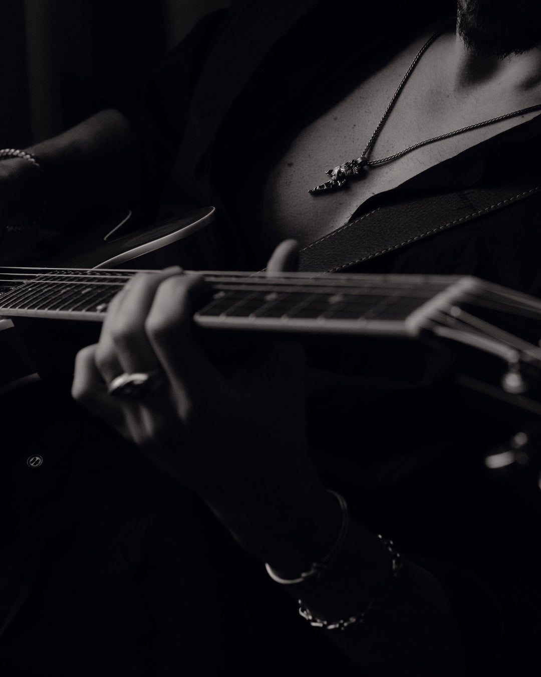 3c3083771e39f5962c87bbe9b0a9dc52