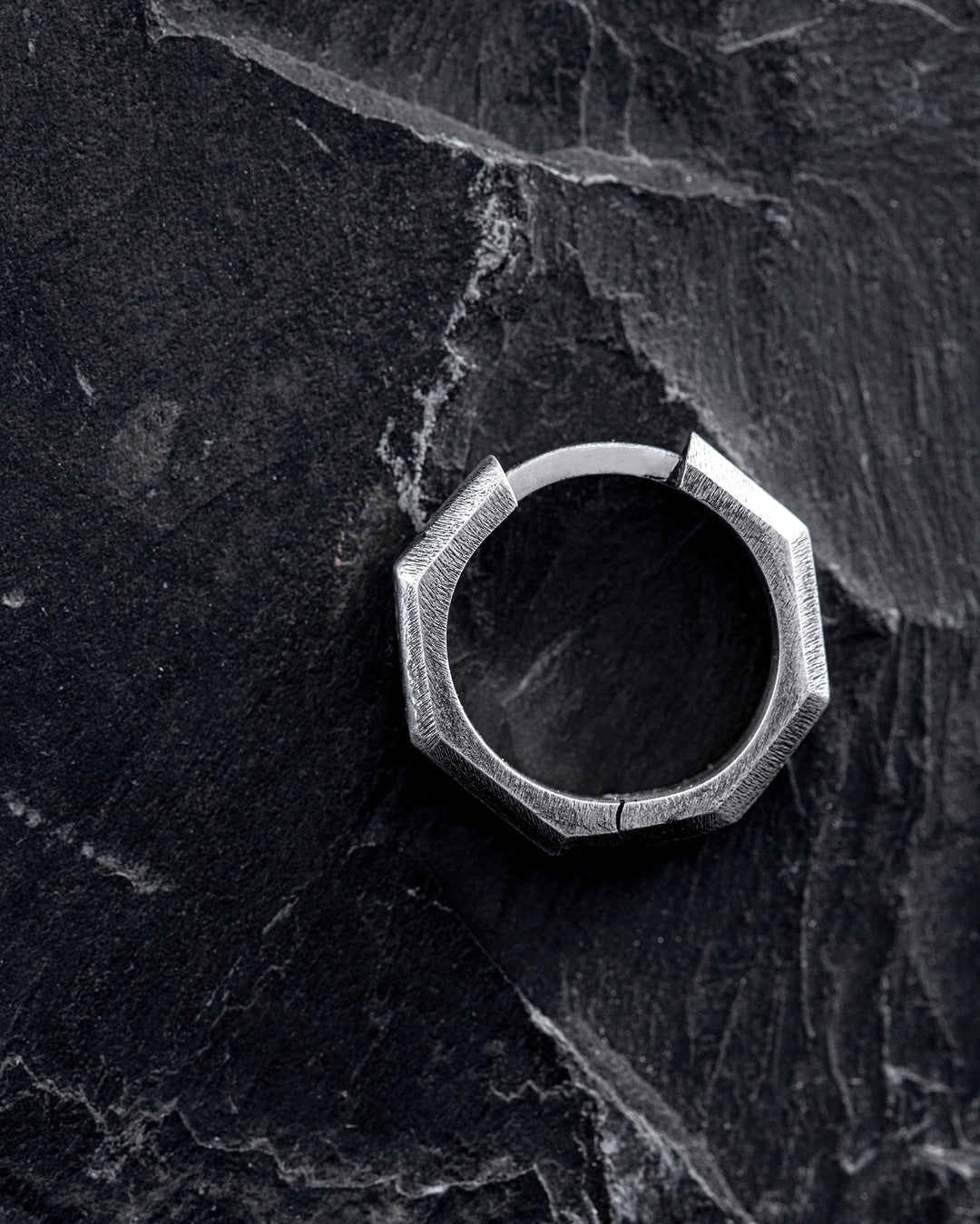 b532fdf51356e33b2b67dd9a38a139df