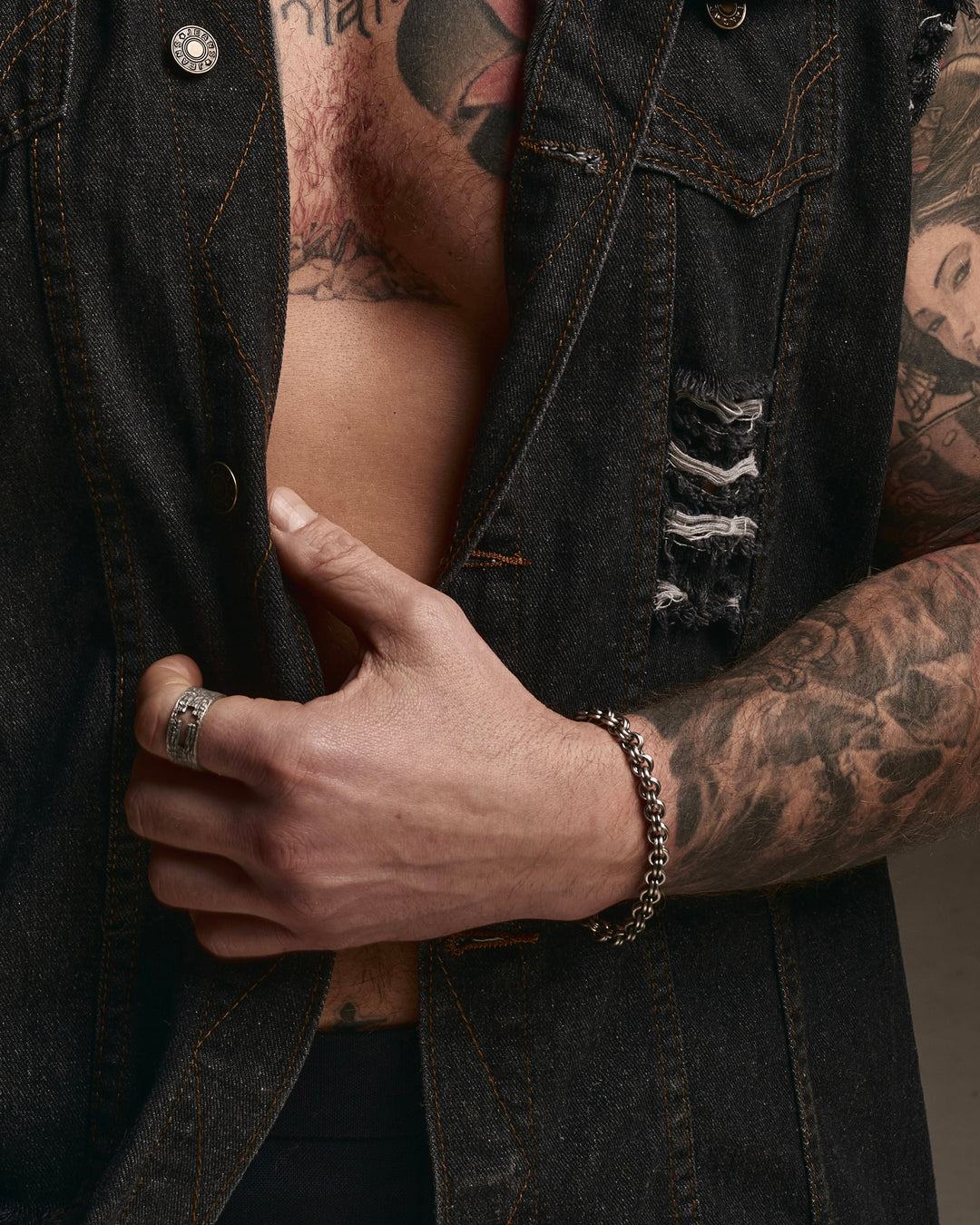 89f755a5921e8a2f4c2ef619def3ba93