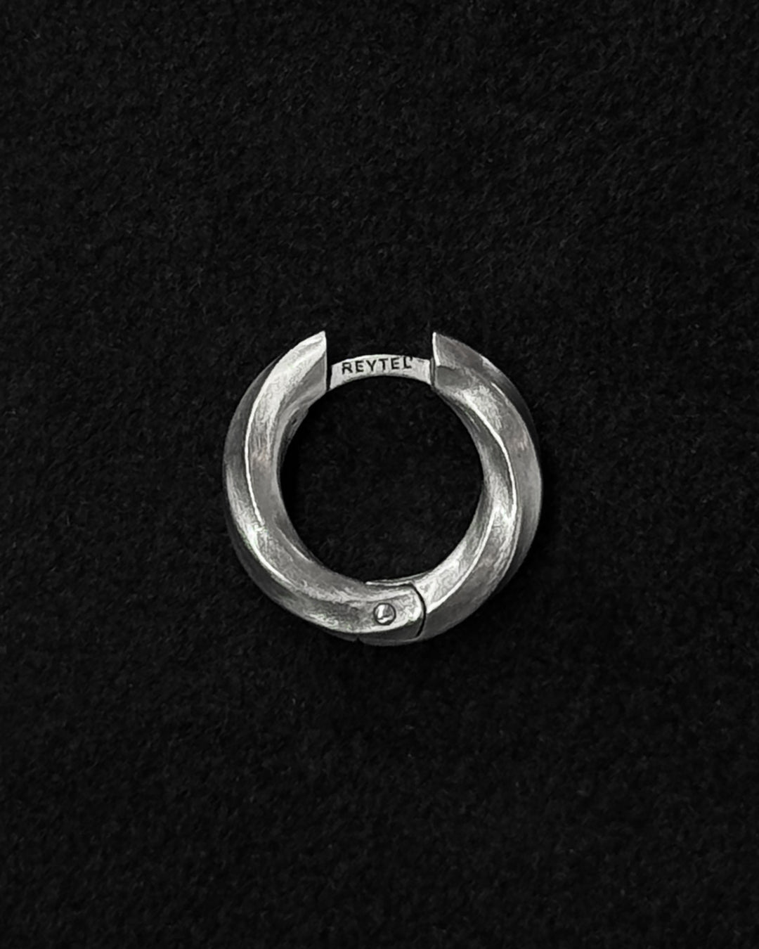 Silver single - earring VIR