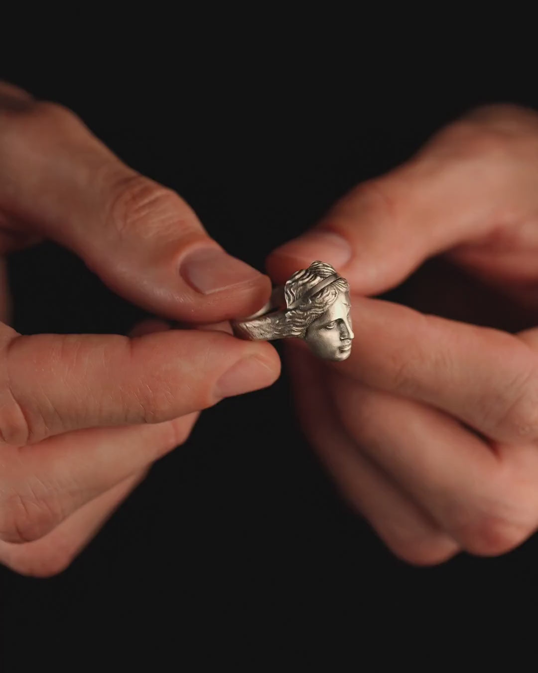 Silver ring VENUS DE MILO