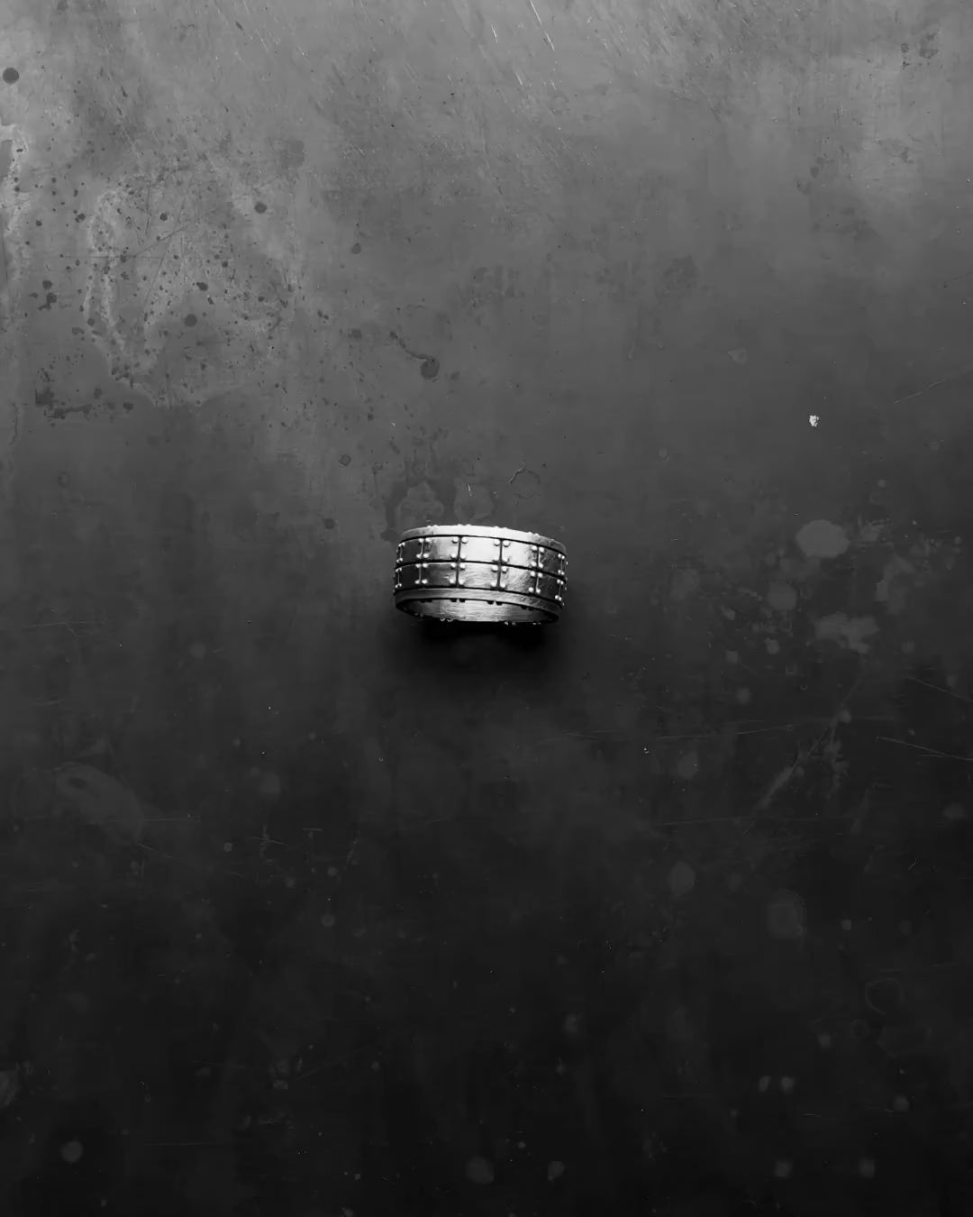 Anello in argento SCUDO