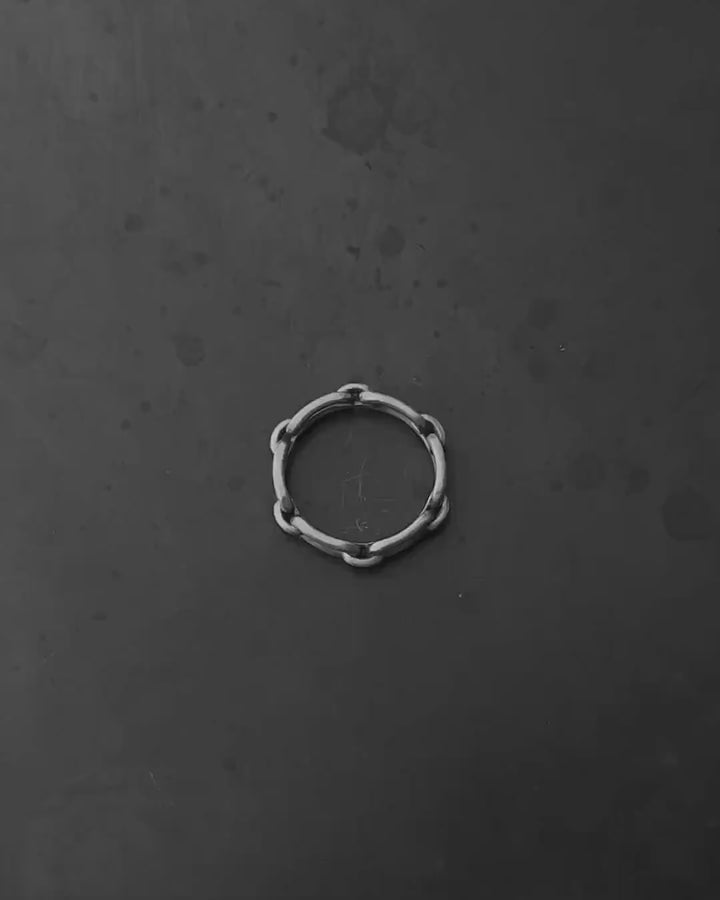 Silver ring CADENA