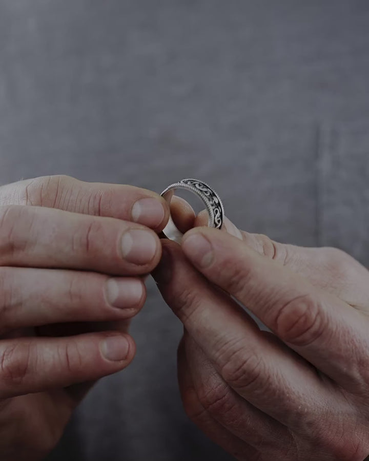 THE GUIDE OF SOULS silver ring