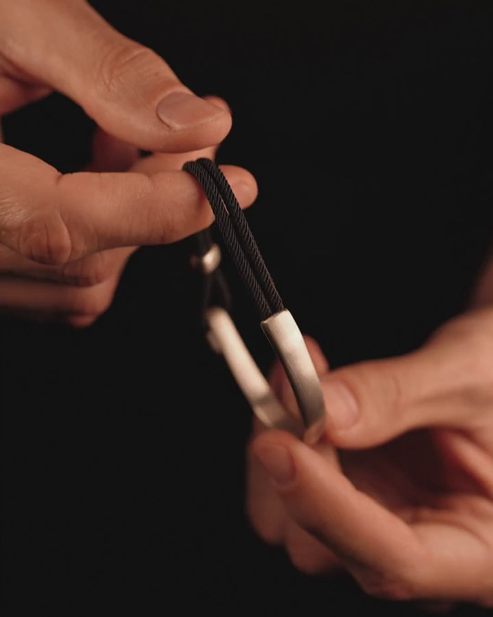 NEXUM silver bracelet