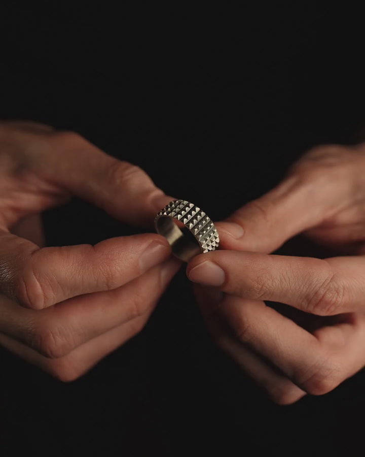 Silver Ring EXPLOSION