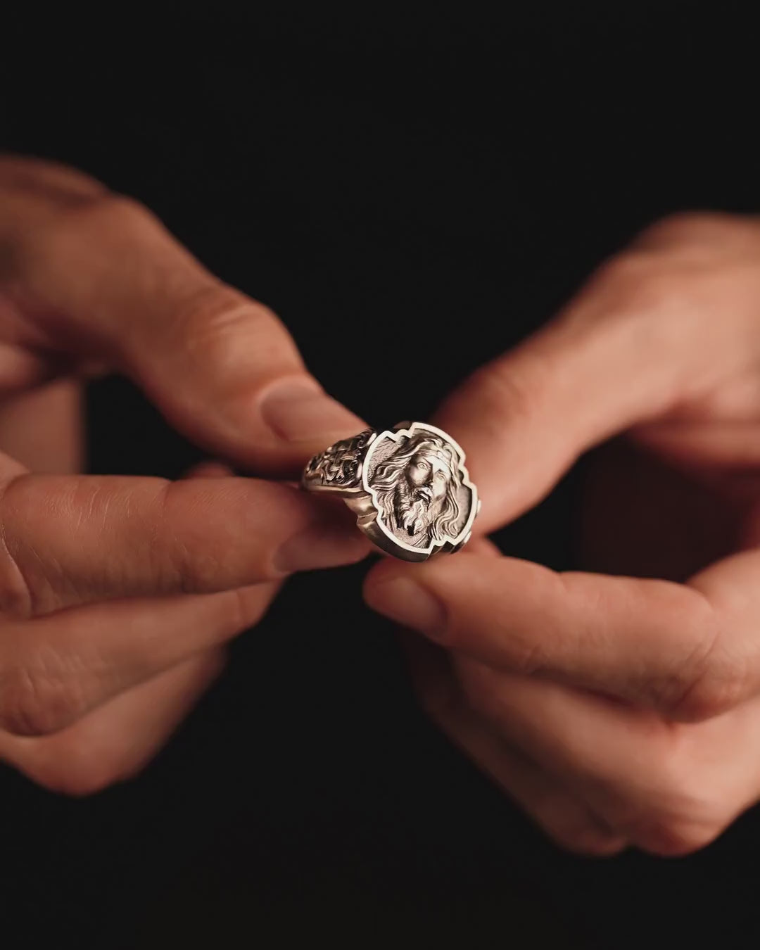 Silver ring THE FACE OF JESUS THE SAVIOR