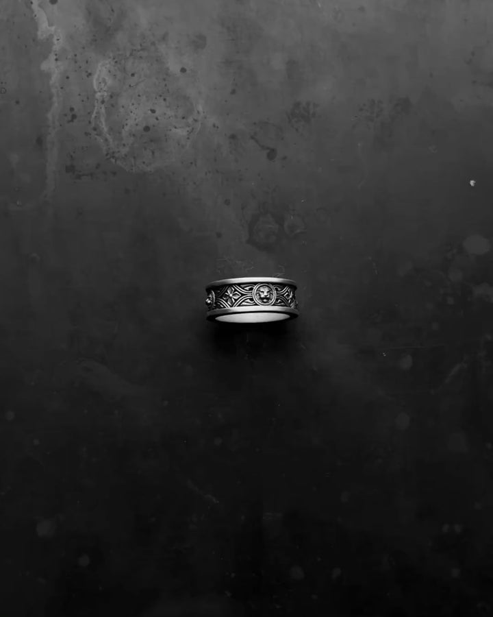 Silver ring LION'S HEART