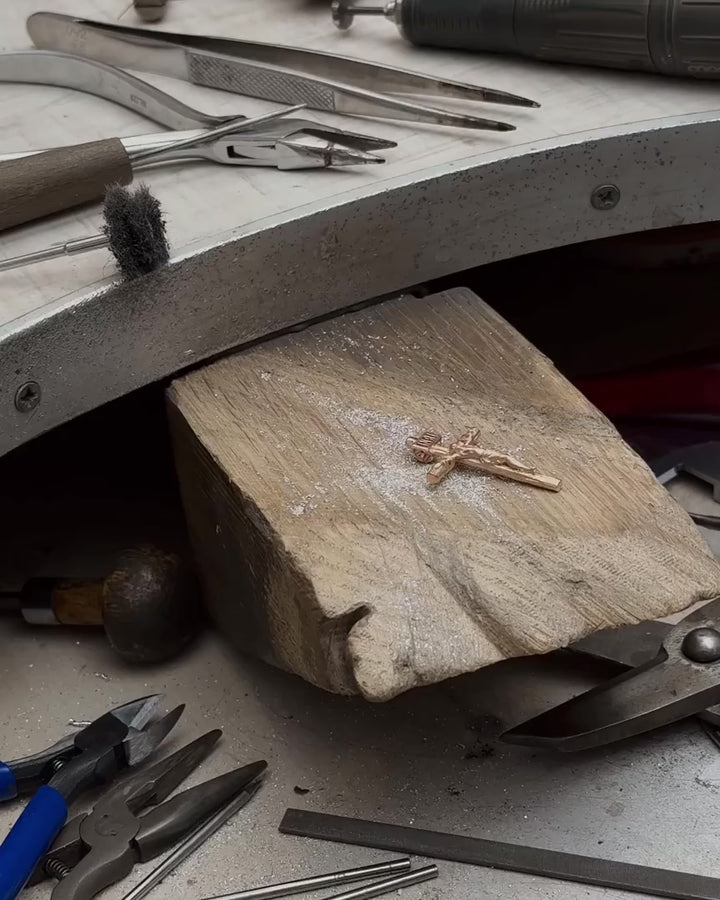 14k rose gold cross CRUCIFIXION of JESUS CHRIST S