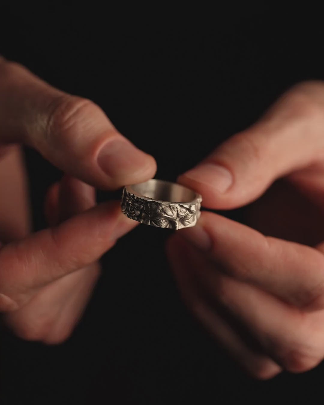 Anillo de plata MOISES