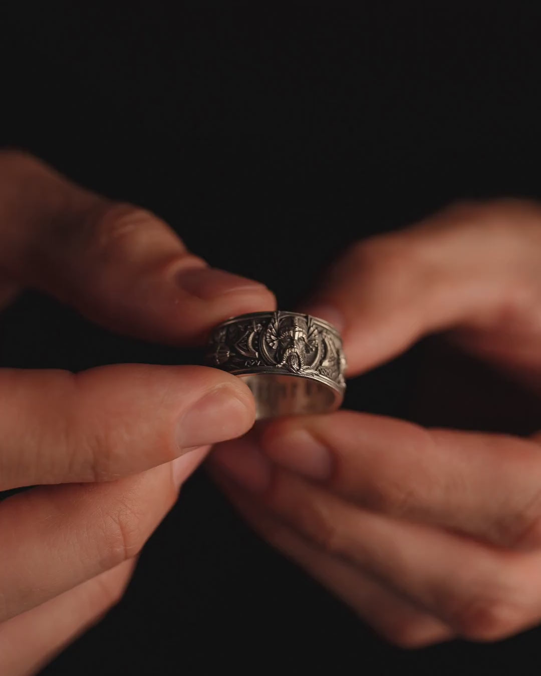 Silver ring VIKINGENES FORFEDRE. RUNES