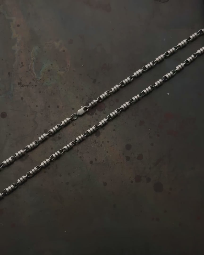 OND SIRKEL silver chain