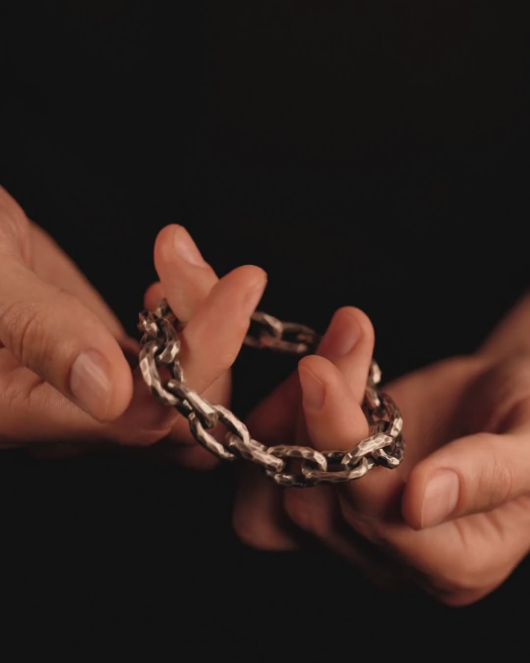 VOLCANO CHAIN silver bracelet