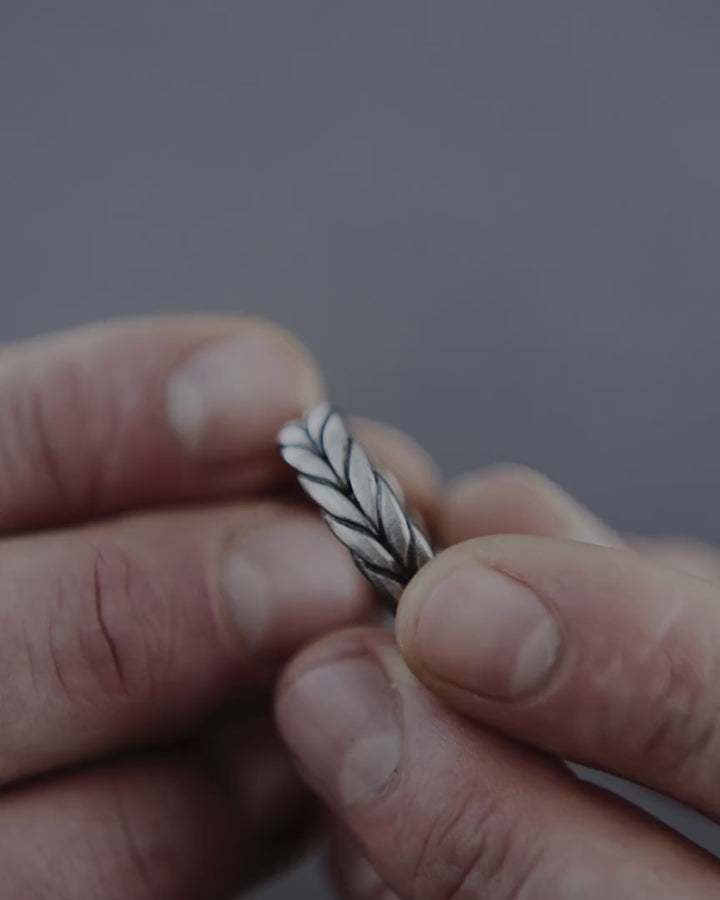 Silver ring TRITICUM