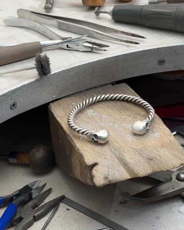 Silver bangle IMMORTALITY