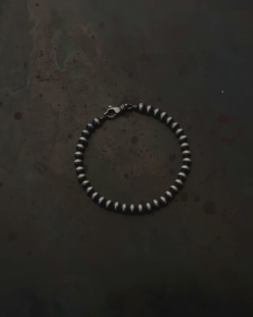 Silver bracelet DESEO